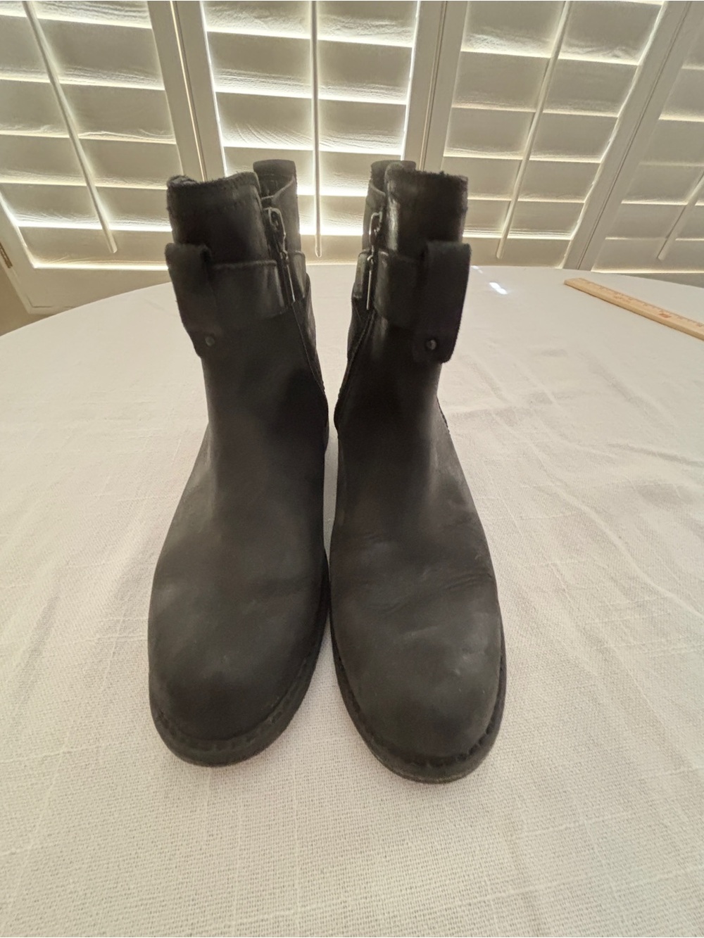 Clarks Black Leather Ankle Boots with Buckle Detail ~ Women’s 7E